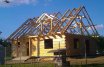 Domy całoroczne w technologii z bala - konstrukcja węgłowa