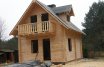 Domy całoroczne w technologii z bala - konstrukcja węgłowa
